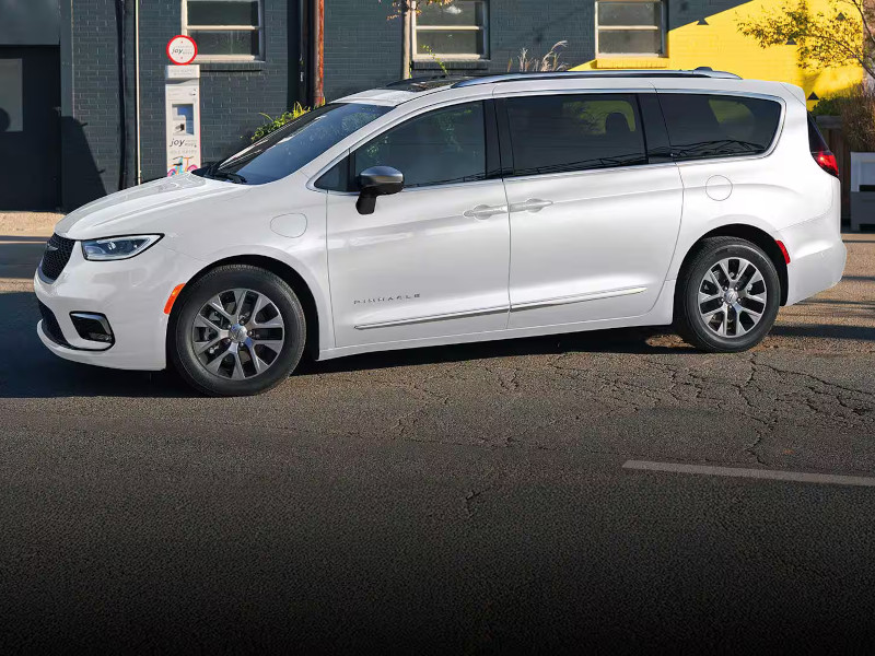 2026 Chrysler Pacifica Plug-in Hybrid