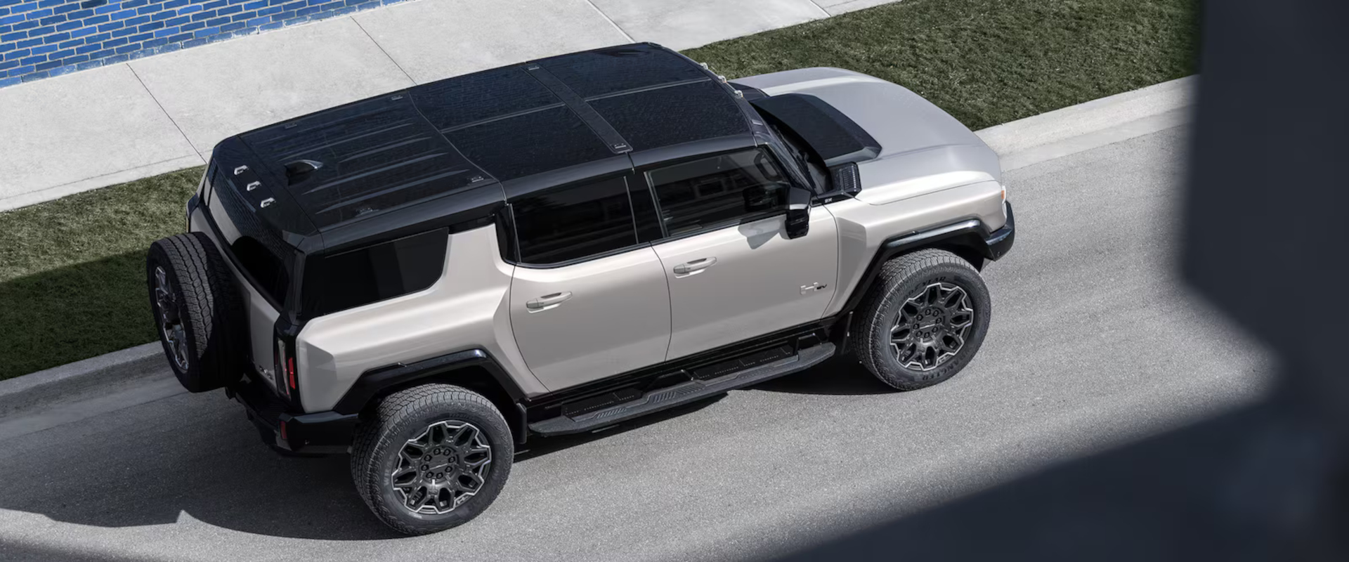2026 GMC Hummer EV SUV