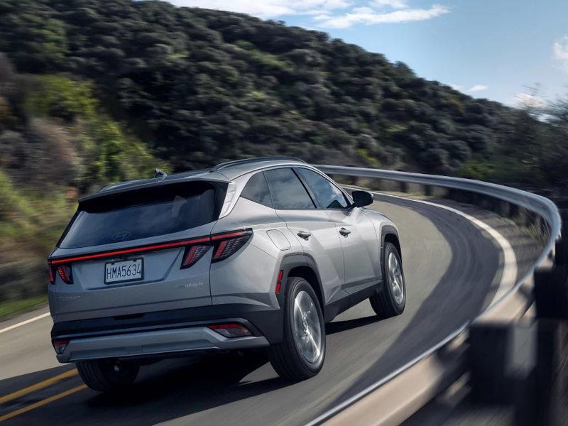 2026 Hyundai Tucson Plug-in Hybrid performance and handling