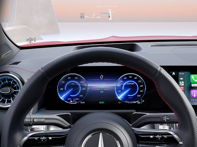 2026 Mercedes-Benz EQB SUV digital cockpit