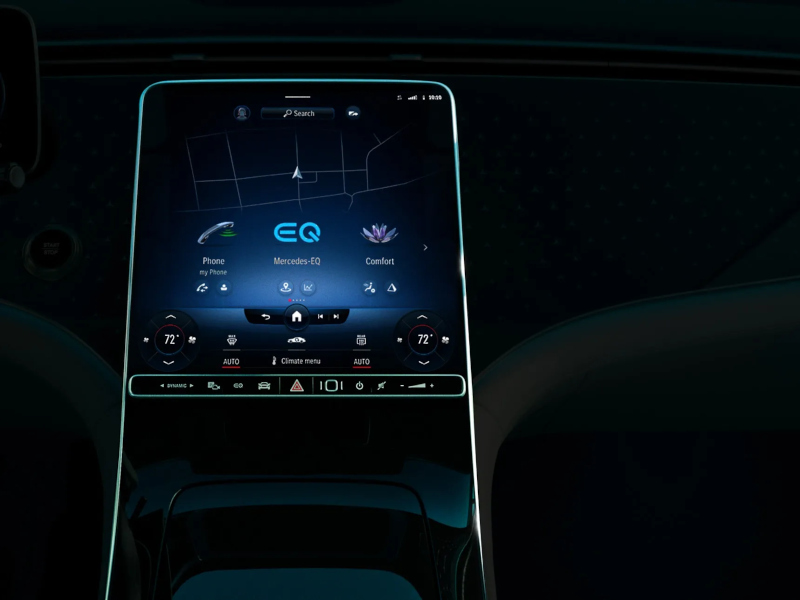 2026 Mercedes-Benz EQE Sedan Hyperscreen