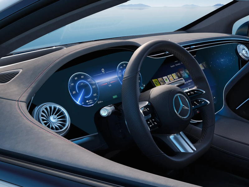 2026 Mercedes-Benz EQS Sedan Hyperscreen