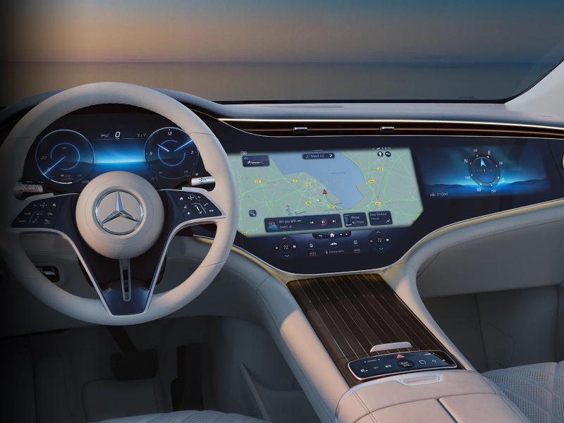 2026 Mercedes-Benz EQS SUV Hyperscreen