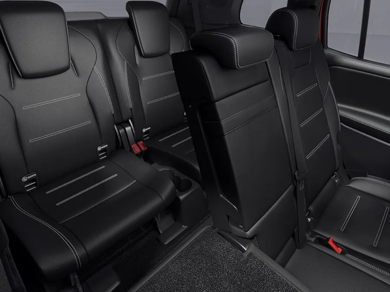 2026 Mercedes-Benz GLB SUV seating